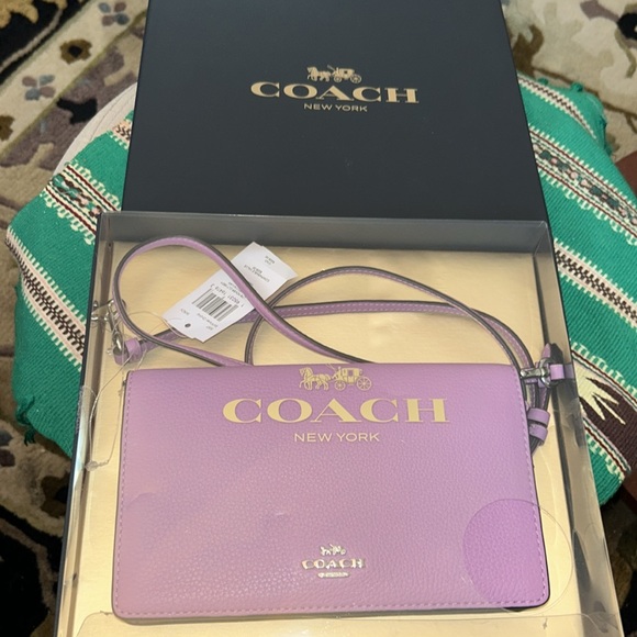 Coach leather fold over crossbody - Picture 16 of 16